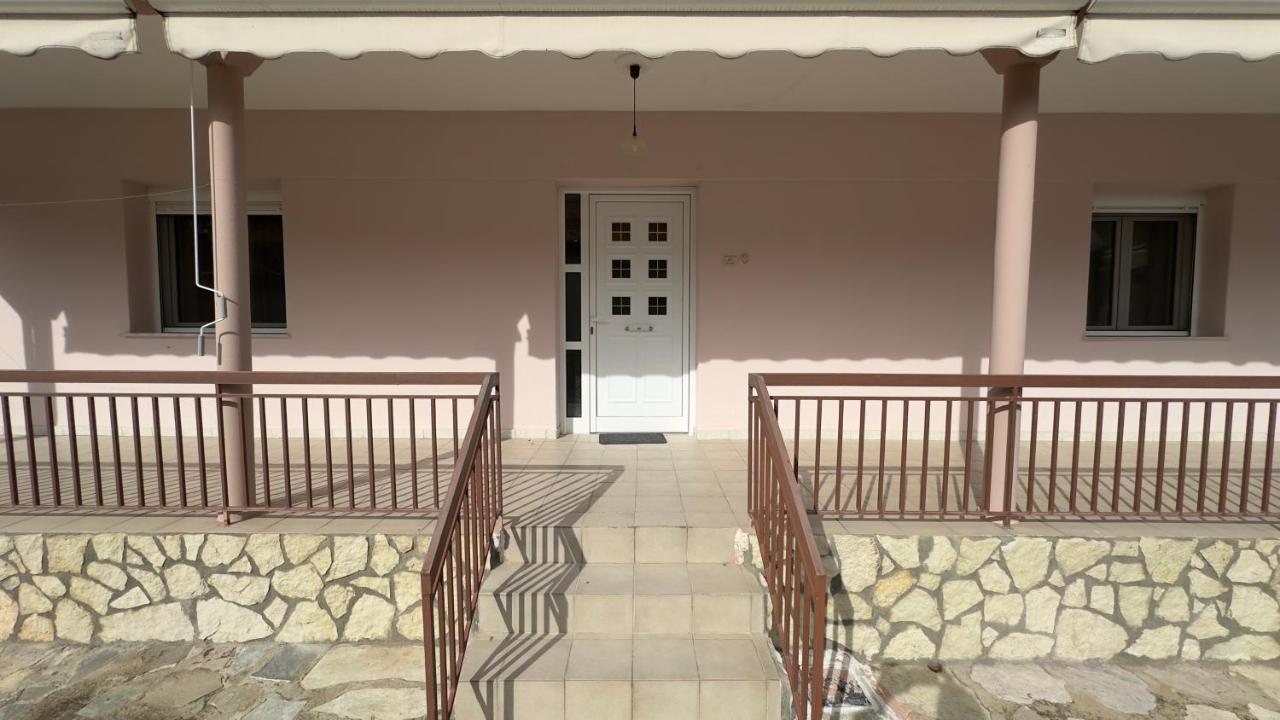 Bt'S Home Tríkala Exterior foto
